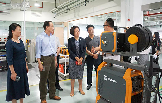 江西省政府副省长吴忠琼带队走访上；；；；；Ｄ瞎琋G28总部